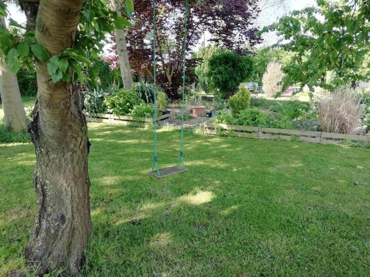 Le Gite Du Chtihameau Avec Piscine Interieure Privative, Selon Date Bassee Exterior photo
